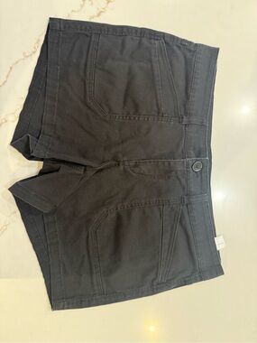 UNIONBAY Black Shorts with Red Logo Tag
